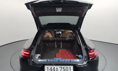 Porsche Panamera 2020, 37722 км, за 75982.81 USD - фото 20