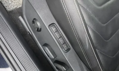 Volkswagen Jetta 2023, 78817 км, за 16807.83 USD - фото 30