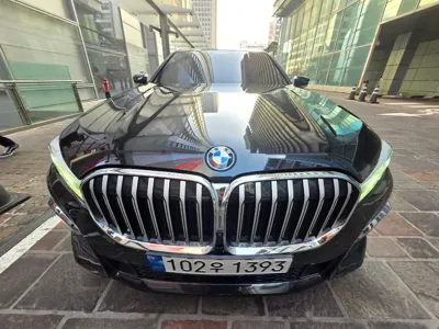 BMW 7-Series · 2022 год