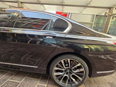BMW 7-Series 2022, 97604 км, за 35591.83 USD