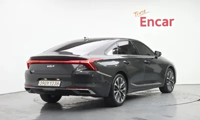 Kia K8 2022, 69025 км, за 14626.53 USD