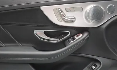 Mercedes-Benz C-Class 2020, 26082 км, за 52330.48 USD - фото 25