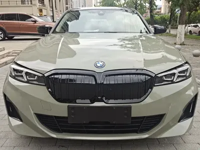BMW i3 2022, 93000 км, за 16009.11 USD