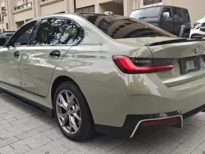 BMW i3 2022, 93000 км, за 16009.11 USD