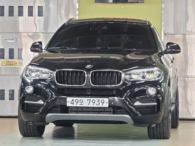 BMW X6 2018, 54000 км, за 35753.74 USD - фото 1