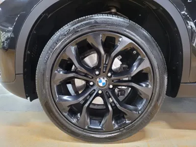 BMW X6 2018, 54000 км, за 35753.74 USD - фото 20