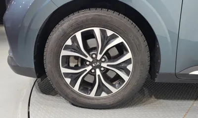 Kia Canival 2021, 92154 км, за 15758.01 USD
