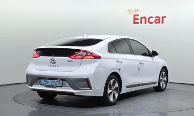 Hyundai Ioniq 2019, 65387 км, за 10097.73 USD
