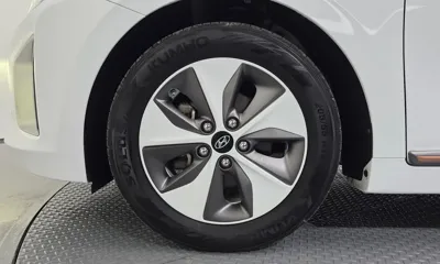 Hyundai Ioniq 2019, 65387 км, за 10097.73 USD