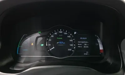 Hyundai Ioniq 2019, 65387 км, за 10097.73 USD - фото 8