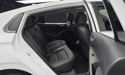 Hyundai Ioniq 2019, 65387 км, за 10097.73 USD - фото 11