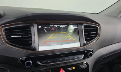 Hyundai Ioniq 2019, 65387 км, за 10097.73 USD - фото 18
