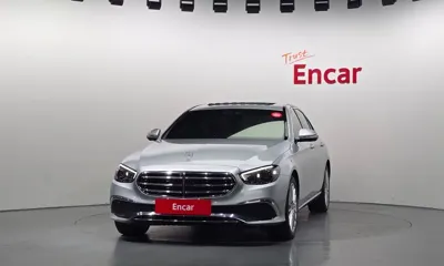 Mercedes-Benz E-Class 2022, 51222 км, за 26821.17 USD