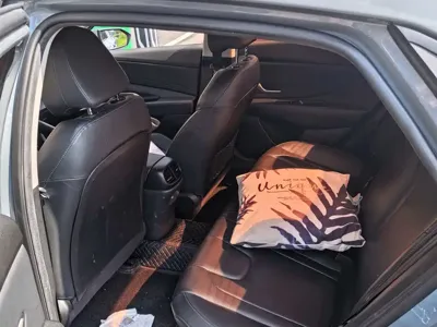 Hyundai Elantra 2023, 25000 км, за 14537.68 USD - фото 8