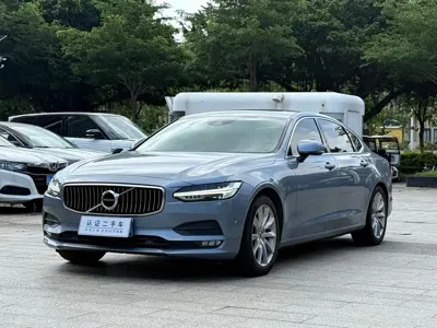Volvo S90 · 2017 год