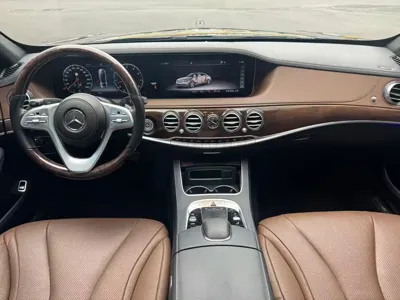 Mercedes-Benz S-Class 2020, 120000 км, за 49734.17 USD