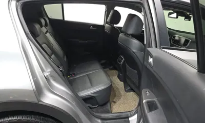 Kia Sportage 2020, 72043 км, за 11068.41 USD - фото 12