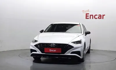 Hyundai Sonata 2022, 122729 км, за 9376.83 USD