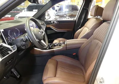 BMW X5 2025, 5600 км, за 82558.64 USD - фото 10