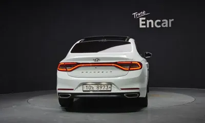 Hyundai Grandeur 2019, 76730 км, за 11027.96 USD
