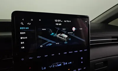 Hyundai Staria 2025, 57202 км, за 27972.96 USD - фото 28
