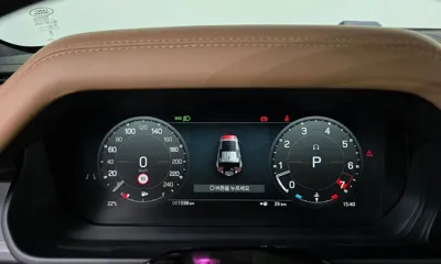 Land Rover Defender 2026, 1598 км, за 89123.16 USD - фото 8