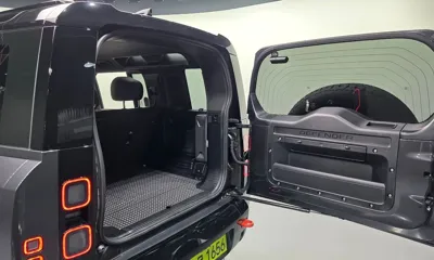 Land Rover Defender 2026, 1598 км, за 89123.16 USD - фото 20