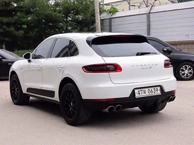 Porsche Macan 2016, 110043 км, за 25490.05 USD