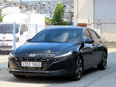 Hyundai Avante · 2021 год