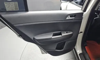 Kia Sportage 2022, 90327 км, за 9977.68 USD - фото 25