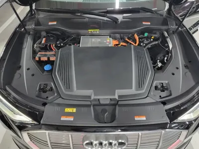 Audi e-tron 2022, 45170 км, за 34153.04 USD - фото 6