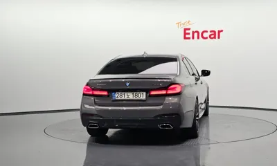 BMW 5-Series 2021, 106612 км, за 21380.74 USD