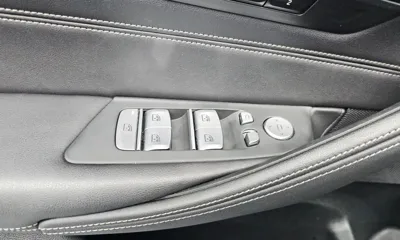 BMW 5-Series 2021, 106612 км, за 21380.74 USD - фото 28