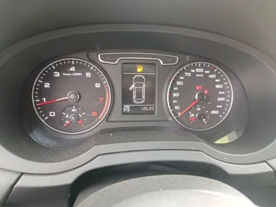 Audi Q3 2015, 107100 км, за 7213 USD - фото 8