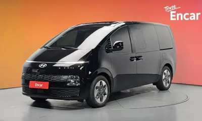 Hyundai Staria · 2026 год