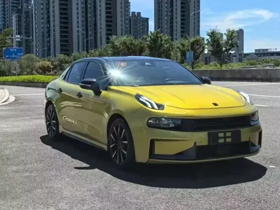 Lynk & Co 03 2023, 10000 км, за 15170.39 USD