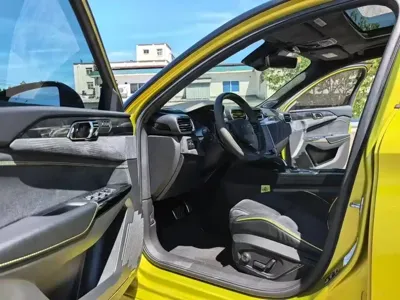 Lynk & Co 03 2023, 10000 км, за 15170.39 USD