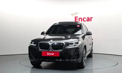 BMW iX3 2023, 70933 км, за 31180.26 USD