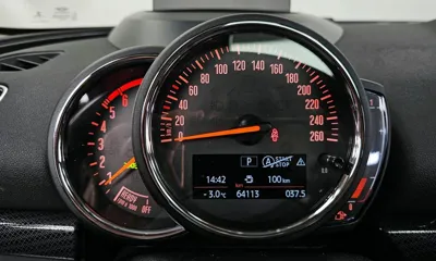 MINI Clubman 2020, 64113 км, за 12223.32 USD - фото 8