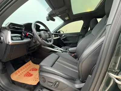 Audi A3 2022, 50000 км, за 15493.71 USD