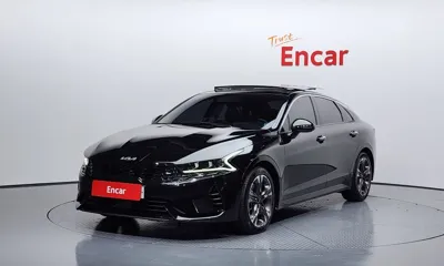 Kia K5 · 2023 год