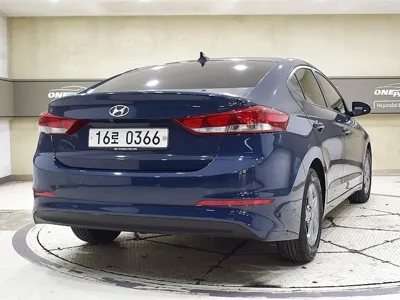 Hyundai Avante 2016, 99724 км, за 4726.27 USD