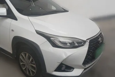 Toyota YARiS L Zhi Xuan 2022, 22400 км, за 12658 USD