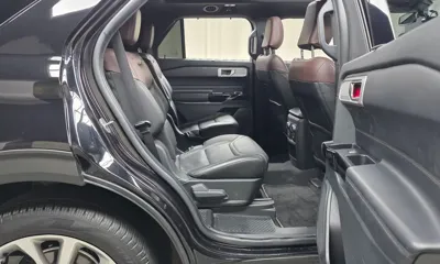 Ford Explorer 2021, 61662 км, за 25165.54 USD - фото 12