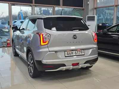 KG_Mobility_Ssangyong TIBOLI 2015, 207709 км, за 3642.38 USD