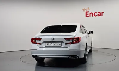 Honda Accord 2019, 45194 км, за 12406.46 USD