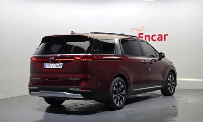 Kia Canival 2021, 62059 км, за 19528.55 USD