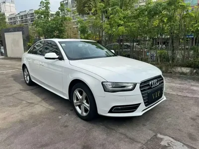 Audi A4L 2015, 83000 км, за 7791.12 USD