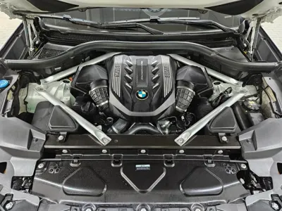 BMW X5 2021, 76777 км, за 41955.73 USD - фото 6