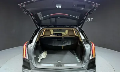 Cadillac XT5 2022, 60856 км, за 21797.16 USD - фото 20
